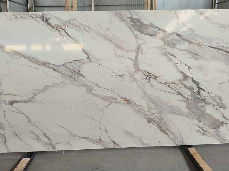 Loja de cuarzo impresa en 3D de cuerpo completo