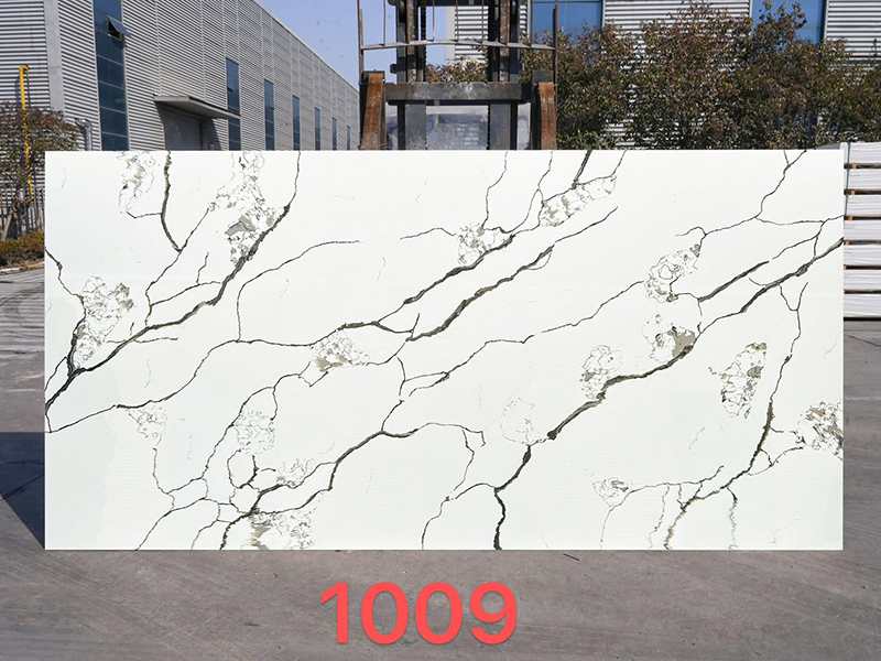 Cuarzo Calacatta con venas negras